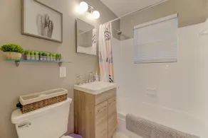 Modern renovierte Wohnung im ♥️ der Stadt - Image 3