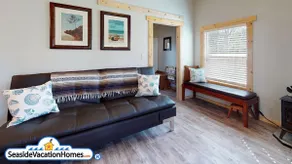 BEACH HAVEN at Seaside Beach: Pet Friendly 200 ft to the beach! - Image 3