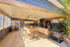Basin Road Guesthouse | Walk to Cataract Gorge & CBD - Image 3
