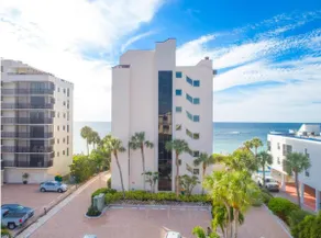 MAY Discount! Ocean front, exquisite beach views - Image 3