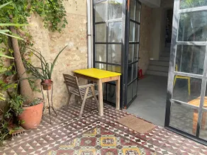 stylish art house in the old town - Image 4