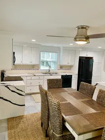PRIVATE BEACH: ROYAL OCEANVIEW CASTLE @ CLINTON W/ 4 QUEENS 2 FULL - Image 2