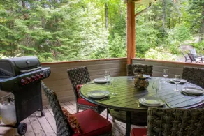 Cozy 3BR Chalet | Nature Escape, Spa & Fireplace - Image 5