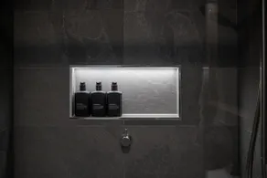 Olsen Penthouse - Art House Townhouses - Image 3
