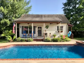 Entire guesthouse-Youngsville, LA ”Cajun Cottage” - Image 1