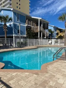 2 Br 1 Bath Condo in Gulfshores, AL, 2 min walk to the Beach, Pool and Fishing - Image 3