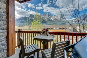 ⭐Hot Tub+Pool⭐180° ⛰️View+KingBeds+Gas 🔥Place - Image 2