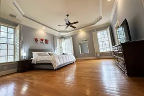Big Amazing Pristine Home on 1.6 Acre with Gate - Image 4