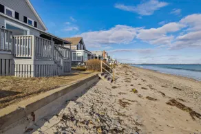 30 Seconds To Beach*Ocean Views: 8-22 to 8-26 Open - Image 5