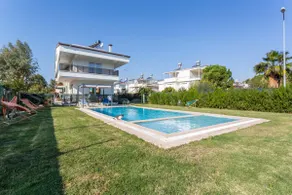 Villa Lale - 4 bed with top kitchen and garden! - Image 4