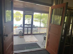 Lakefront Cottage w/ Fireplace, Dock & Home Office - Image 4