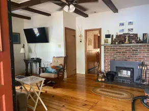 Lakefront Cottage w/ Fireplace, Dock & Home Office - Image 5