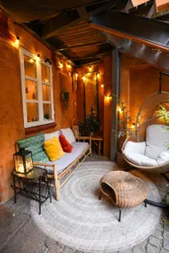 Historic house & lush hidden garden in city center - Image 5