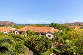 Third-Floor Oceanview Condo with Access to Sparkling Pool, Hot Tub & Beach Club - Image 5