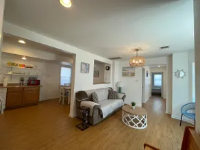 Prime Location-1st flr unit- Beach passes Included - Image 2