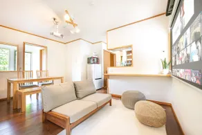 Private House with Hot Spring in a Stone Bathtub - Image 3
