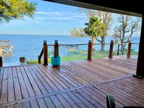 Peaceful Waterfront Home - Image 4