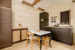 Marine Getaway Apartment – Maison d'Aligre - Image 2