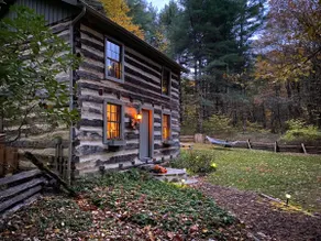 Pre-Civil War Log Cabin w Sauna, Hot tub & Firepit - Image 4