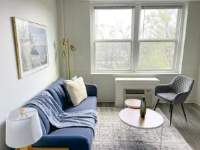 Sleepover | Lively 1BD/1BA + Gym - Cincinnati - Image 4