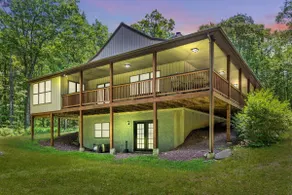 Woodland Cabin Getaway w/FirePit, HotTub, GameRoom Edit - Image 4