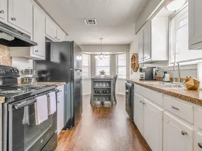 Stocked 3BR | 5min-> Tinker | 2 min-> St Anthony - Image 3