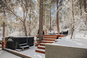 Hot Tub • Fire Pit • 3 Decks • Amazing Views • Underneath The Stars Big Bear - Image 4