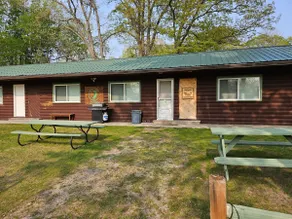 Outdoor Recreation Base Camp, SteelHead Suite - Image 2