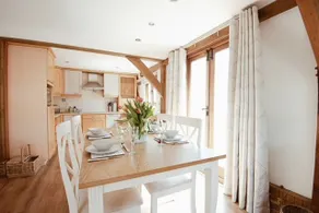 Peaceful, charming oak framed annexe - Image 3