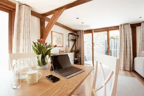 Peaceful, charming oak framed annexe - Image 5