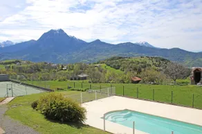 Bright studio 5 minutes from Lake Serre Ponçon - Image 3