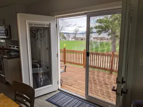 Renovated 2bed-1bath home, Lake WI, Ferry, Devil's Lake! - Image 3