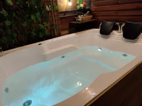 Eucalyptus Chalet, inspired by nature. - Image 2