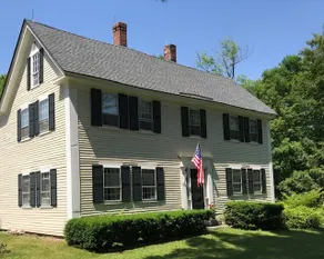 Amazing Location New London Lake Area- Entire Home - Image 2