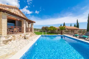 Villa La Isla with Private Pool - Image 4
