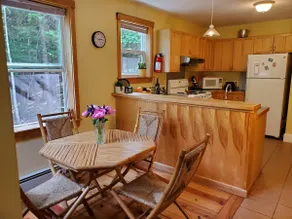 Bright spacious home between Bar Harbor and Acadia - Image 4