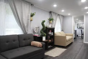 Close to Wisconsin Dells freshly renovated home! - Image 3