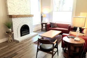 Gorgeous home with pool & tub in downtown Denver - Image 3