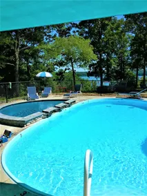 Cozy Lookout ~Duplex ~ Lake-View ~Pool - Image 2