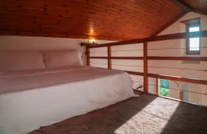 Wisteria House - Holiday Apartment - Image 5