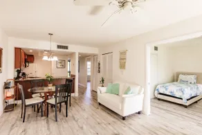 Park Shore Resort, Top Floor BLDG H 347-Lake view - Image 4