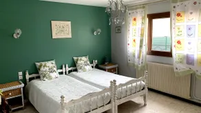 80 m² apartment between sea and mountain - Image 5