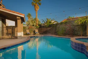 Good Vibes off the strip, 5BR, Secret room, 2 King Beds, Pool and Spa - Image 2