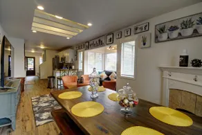 Fans- Cheerful 4 bedroom villa in North Tacoma - Image 5