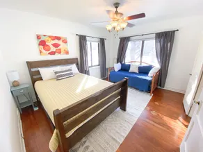Cardinal House: Foosball, Full Fence, King Bed - Image 4