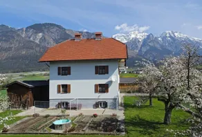 Modern apartment near Innsbruck with mountain views - Image 2
