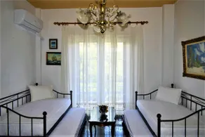 Eva Seaside 1st Floor - Image 5