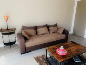 Sunny, 2 min from the TGV, 5 min walk to the beaches! - Image 3