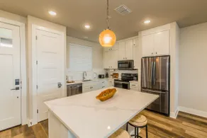 \"Mimis Platz\" Wasserfront Condo - Image 5