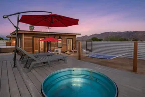 Mojave Ménage | Hot Tub · Pool · Bicycles · Views - Image 2